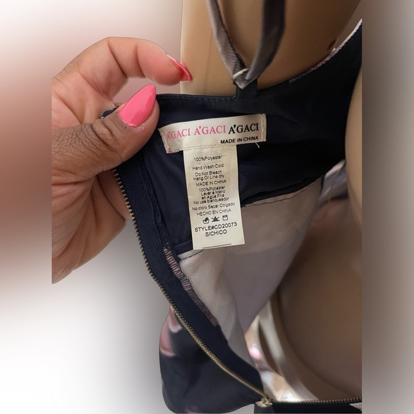 A'Gaci A'Gaci Navy Blue Floral Dress Cocktail Floral V-neck sleeveless Sz Small - Picture 9 of 9